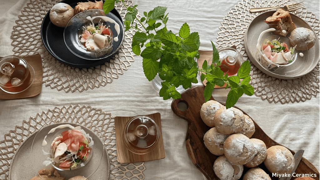 Mino Ware for Bread? Yes, It Works Beautifully!