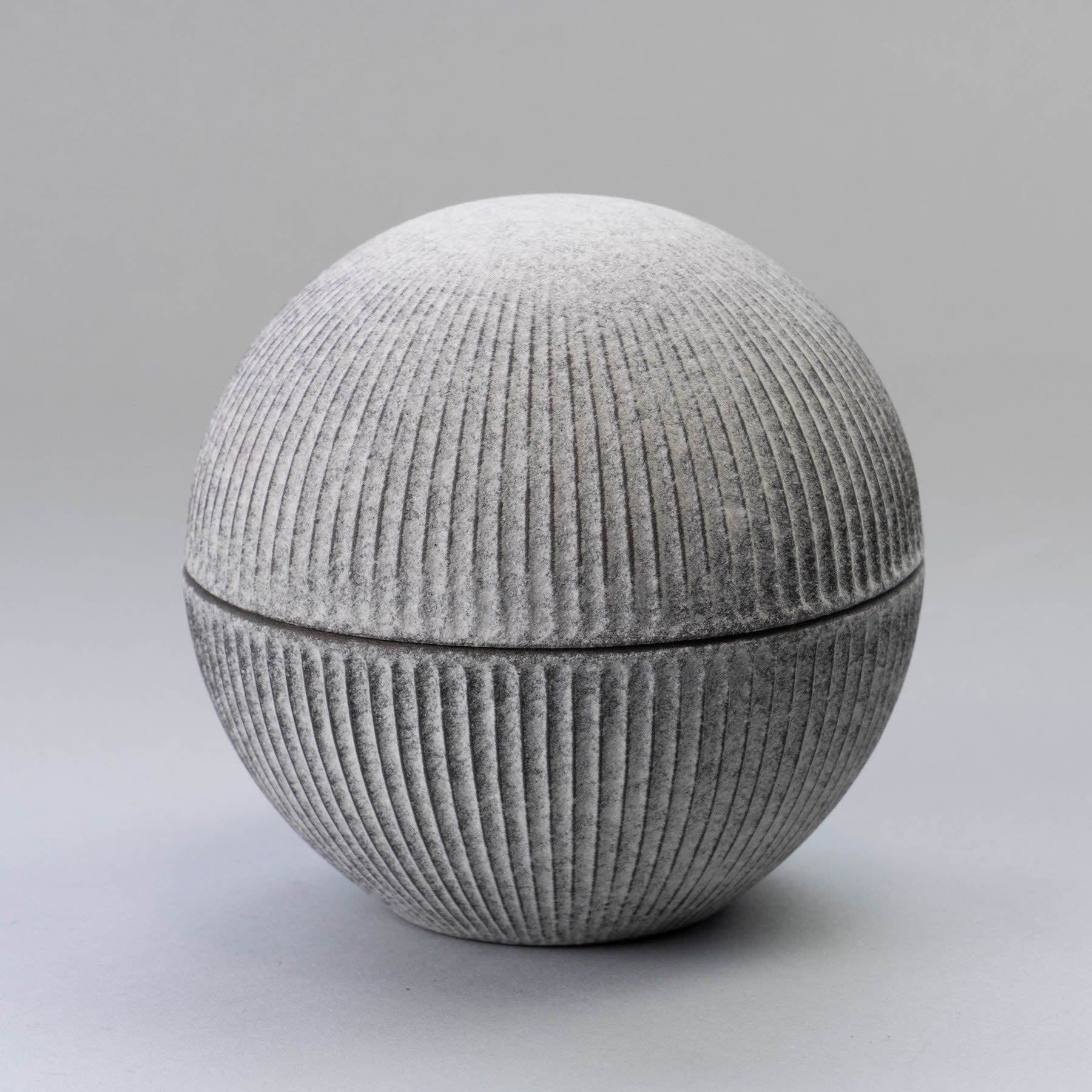 AWAYUKI Shinogi Lidded Bowl