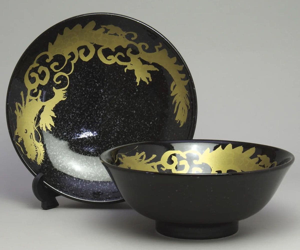 In-glazed technique sample image