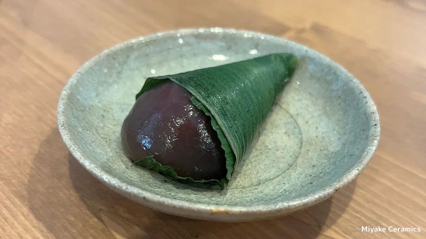 Akafuku’s “Tsuitachi Mochi” — A Special Wagashi Available Only on the